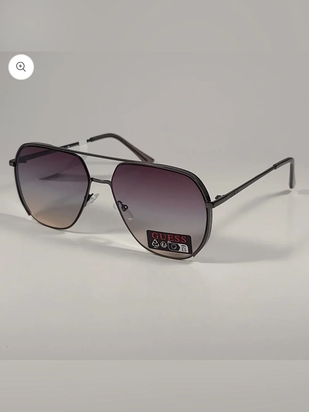 Guess GO00064 06F Pilot Sunglasses Gunmetal Frame Smoke Gradient Lens 61mm NWT